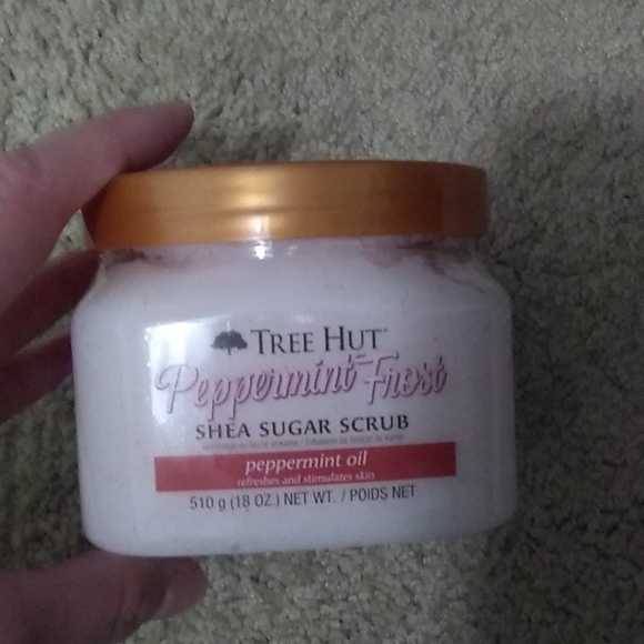 peppermint tree hut scrub
